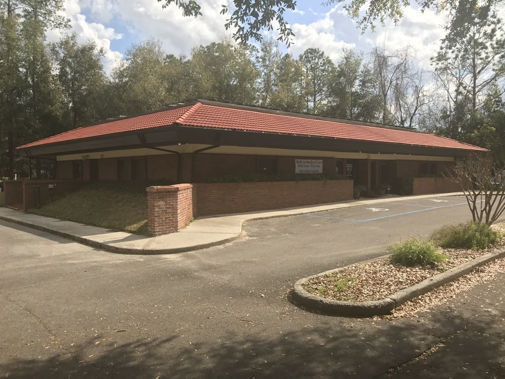 6121 NW 1st Place, Gainesville, FL 32607